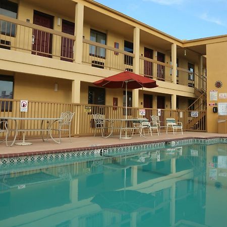Red Roof Inn Ardmore Dış mekan fotoğraf