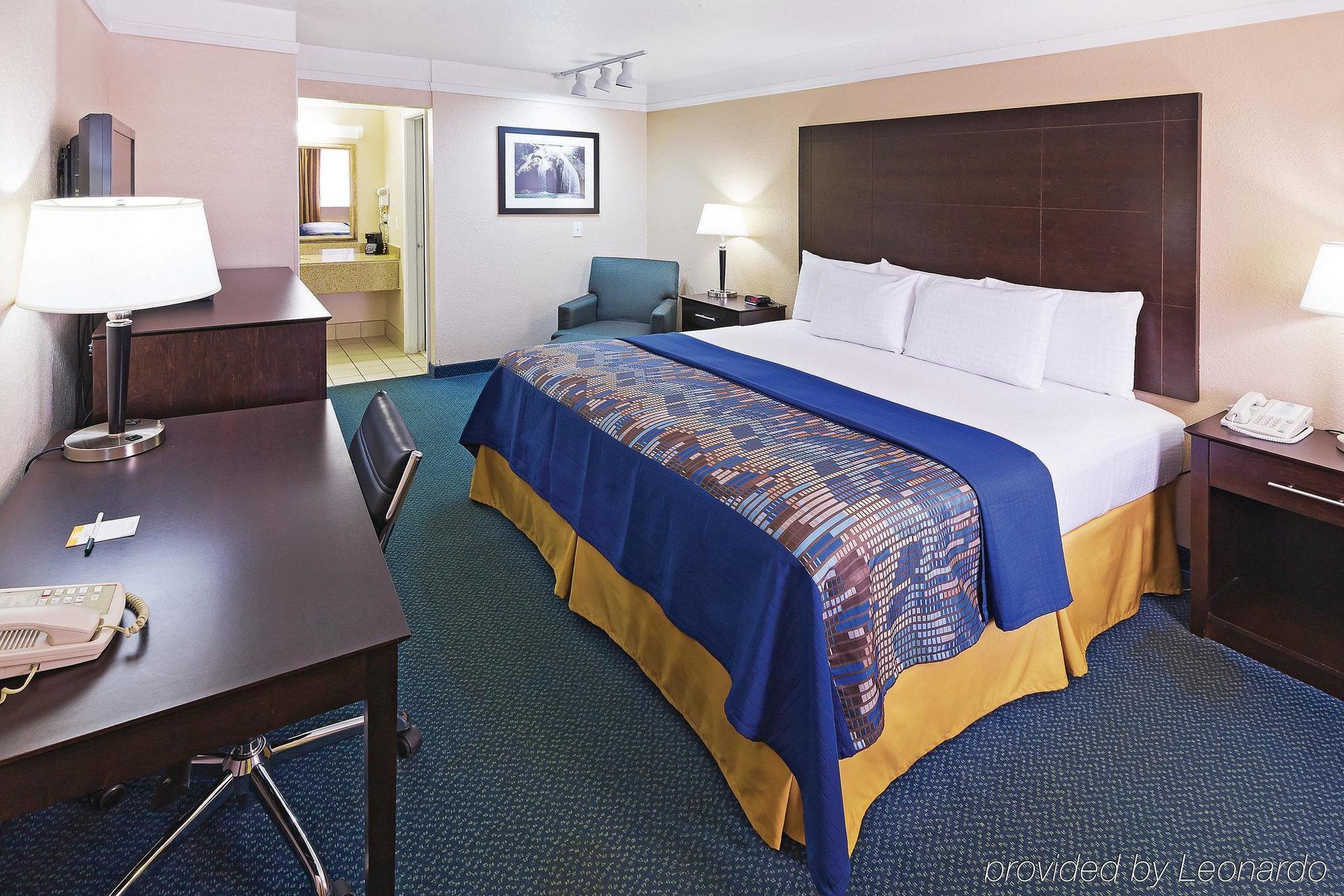 Red Roof Inn Ardmore Dış mekan fotoğraf