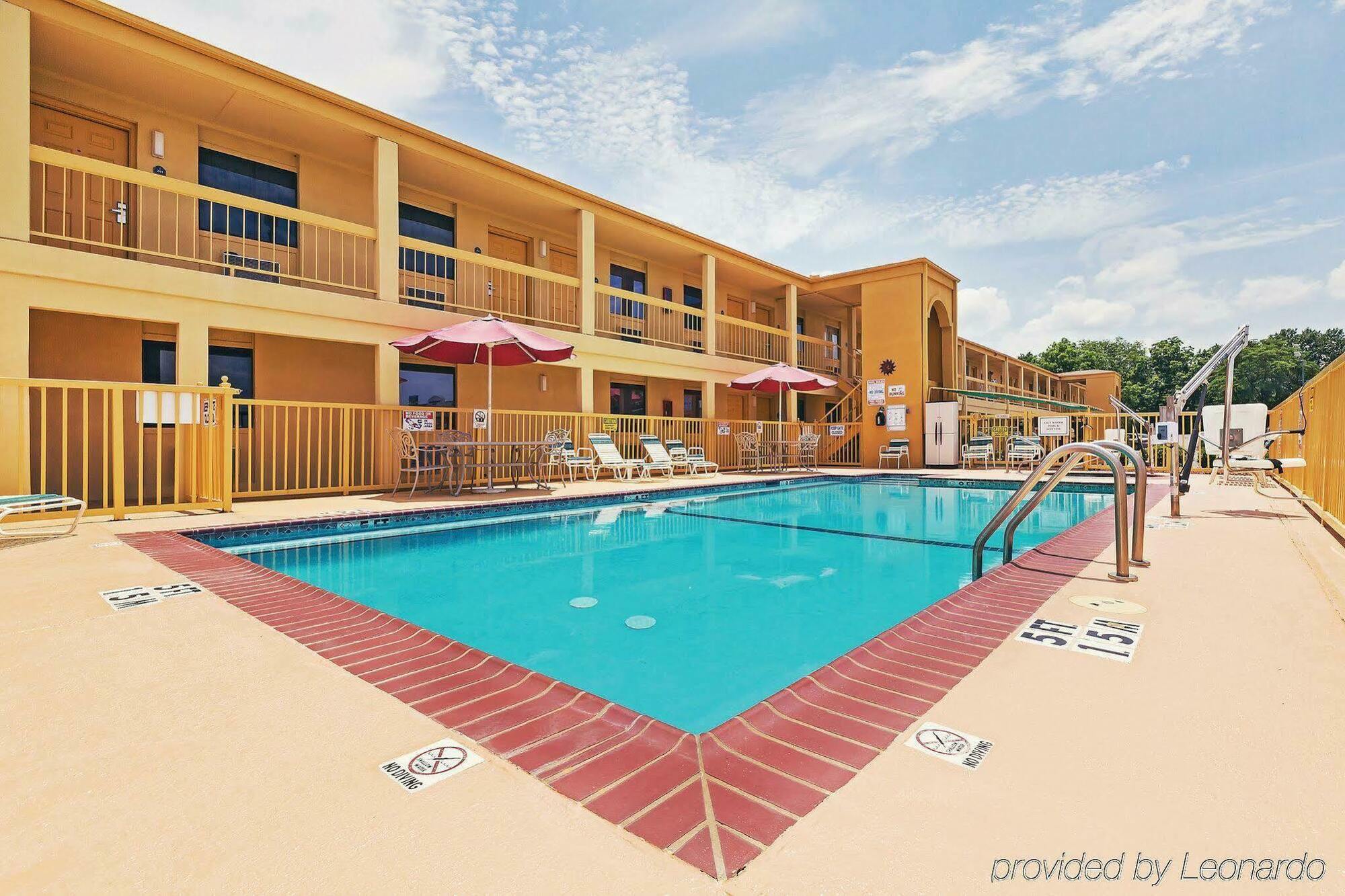 Red Roof Inn Ardmore Dış mekan fotoğraf